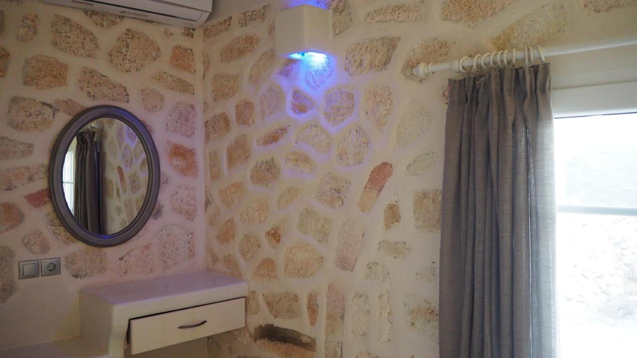 Ataraxia- Stonebuilt Studios And Apartments Kímolosz Kültér fotó